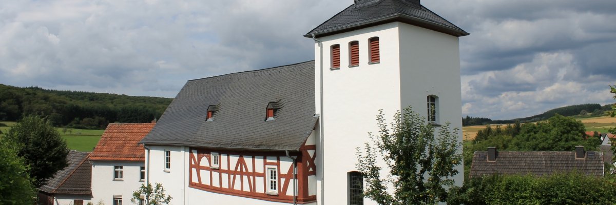 Evangelische Kirche Wilsbach Außenansicht Evangelische Kirche Wilsbach